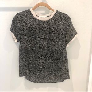 Short sleeve blouse